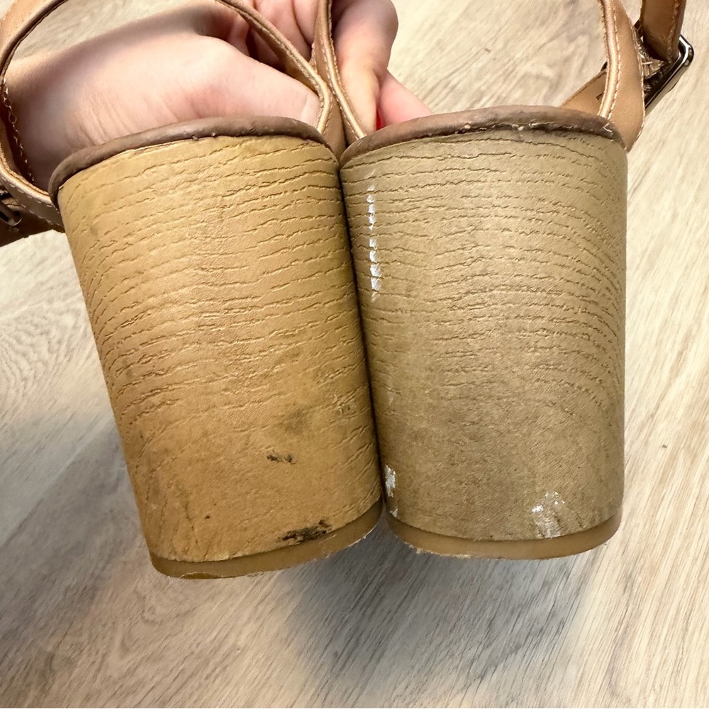 Universal Thread Tan Knotted Sandals - Picture 6 of 8